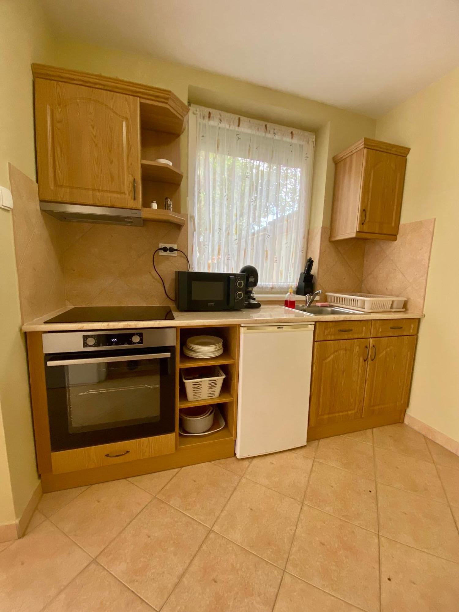 Ferienwohnung Iris Vendeghaz Hajdúszoboszló Exterior foto